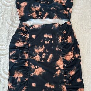 PrettyLittleThing Black and Peach Backless Dress